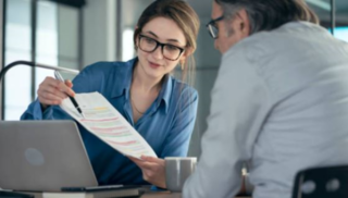 公共部门咨询服务与技术领域的利基市场 蜂鸟商务信息咨询服务的机遇与挑战